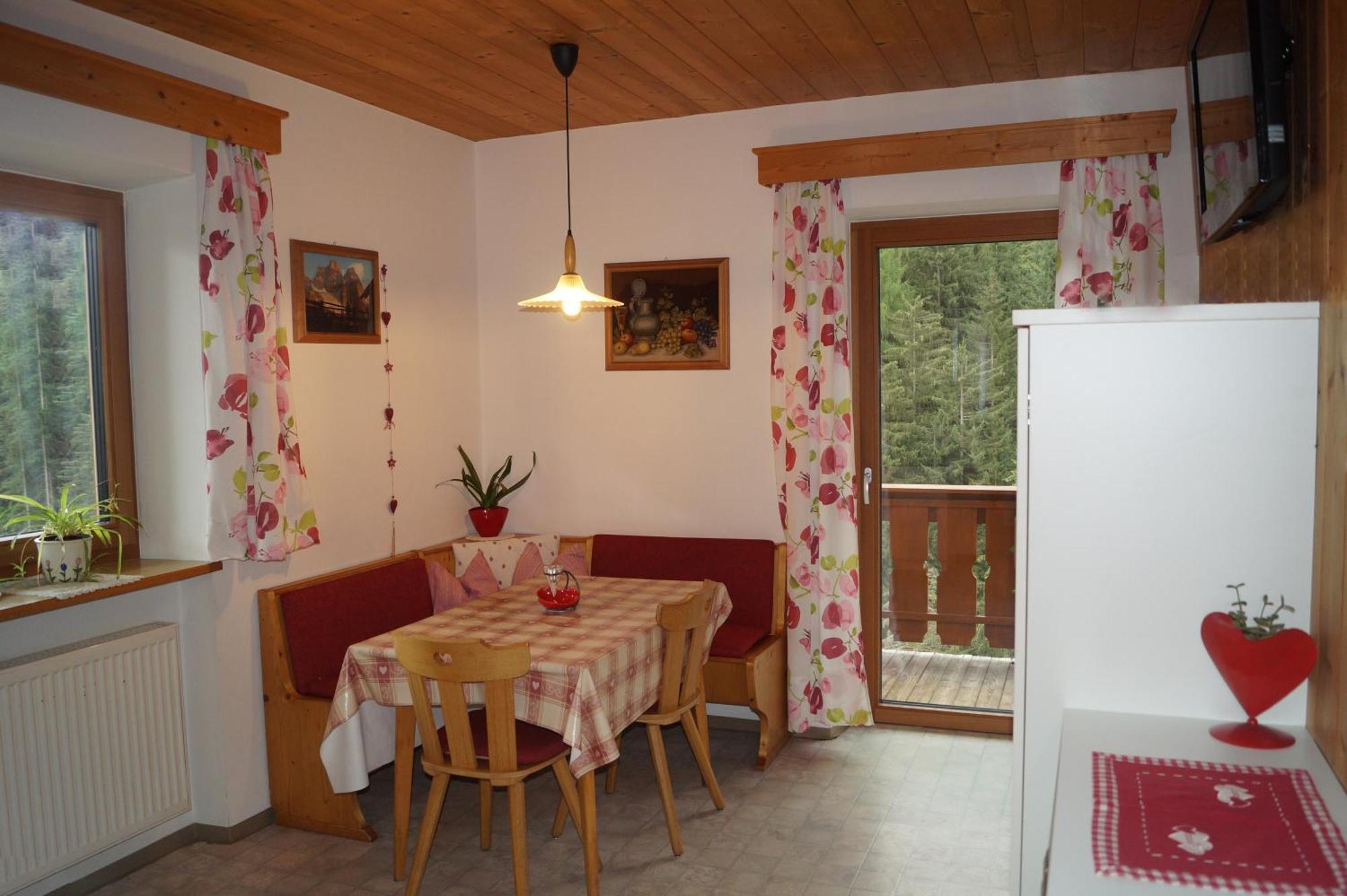 Apartamento Thalerhof San Lorenzo di Sebato Exterior foto
